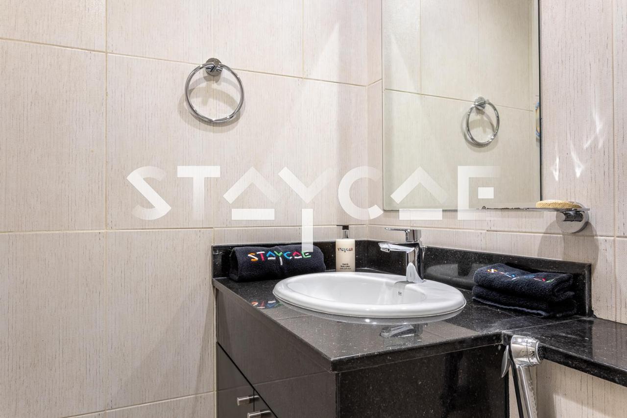 Staycae Holiday Homes - Tower 108 Dubaj Kültér fotó